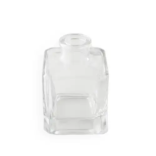 clear-cube-diffuser-bottle-on-white